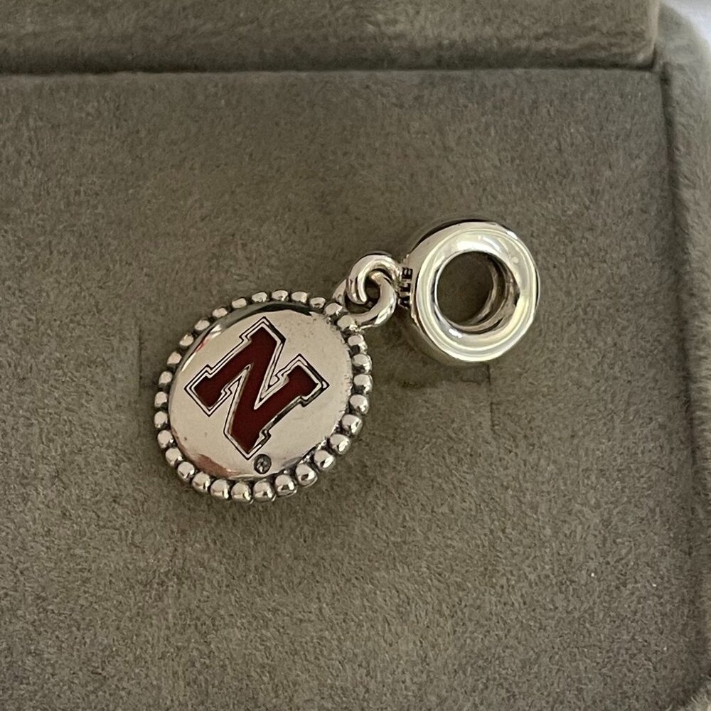 Pandora University of Nebraska Cornhuskers Logo Dangle Charm ENG791169 Exclusive - Picture 3 of 4